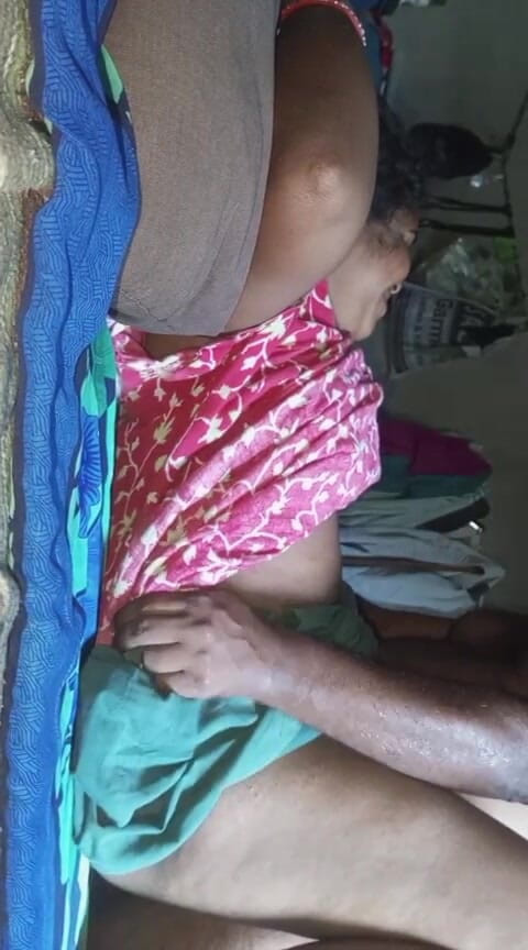 Auntixxx69: Mon beau-fils aîné, le grand pécheur, a dit ma putain...