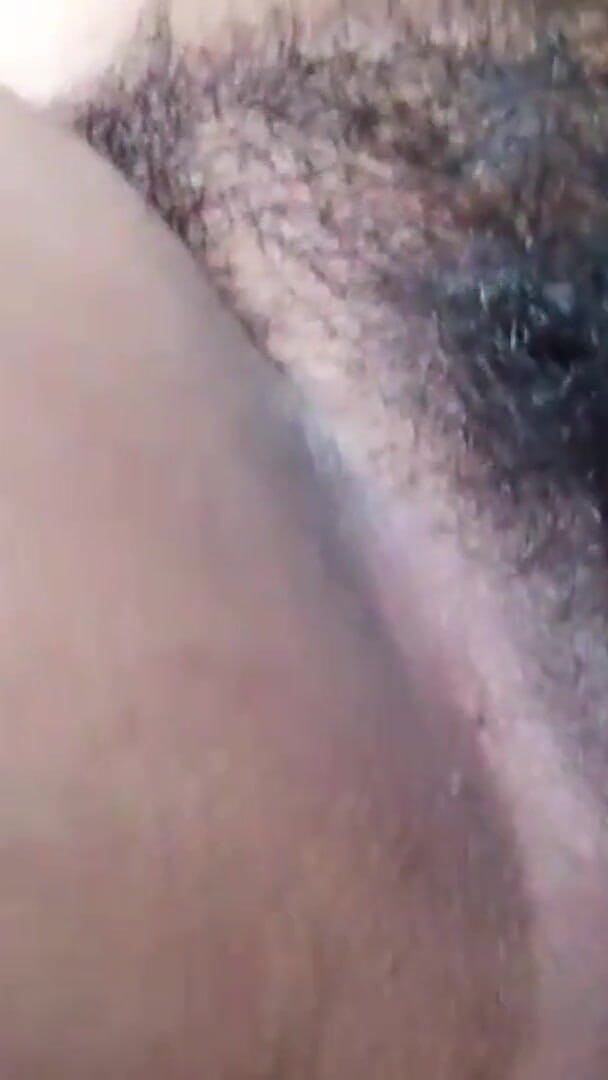 Cute Sri Lankan College Girl Smooth Shaved Solo Show Batu Gedi Dekk Kimba Athule Sapa Ammo (Nethulk)
