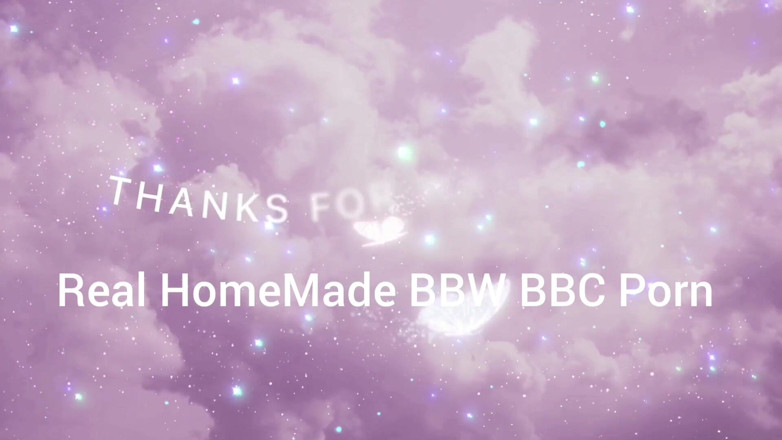 Real homemade BBW BBC porn: Сама вдома стискає, смокче мої великі соски