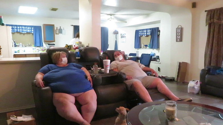 BBW nurse Vicki adventures with friends: L'infermiera bbw Vicki prende coppie segni vitale
