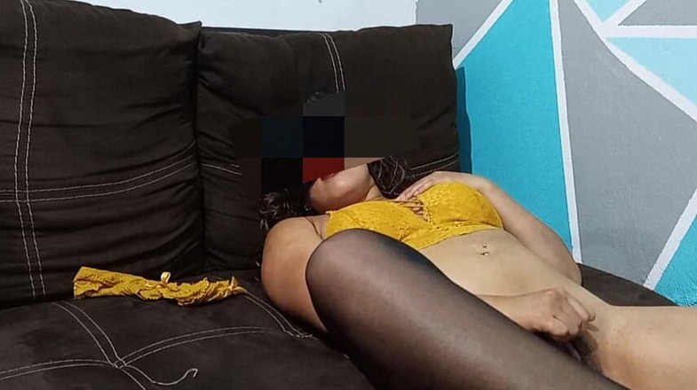 Katerine: Mokré více orgasmů na webové kameře