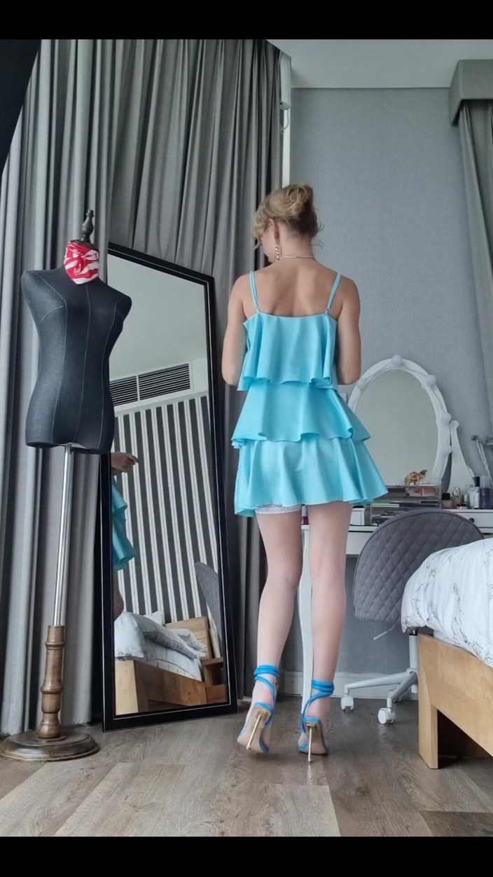 Angel The Dreamgirl: Blue Dress