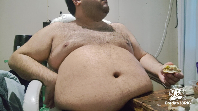 Gordito33PIG: Chamtivý tlustý prasečí nepřestává jíst a masturbovat
