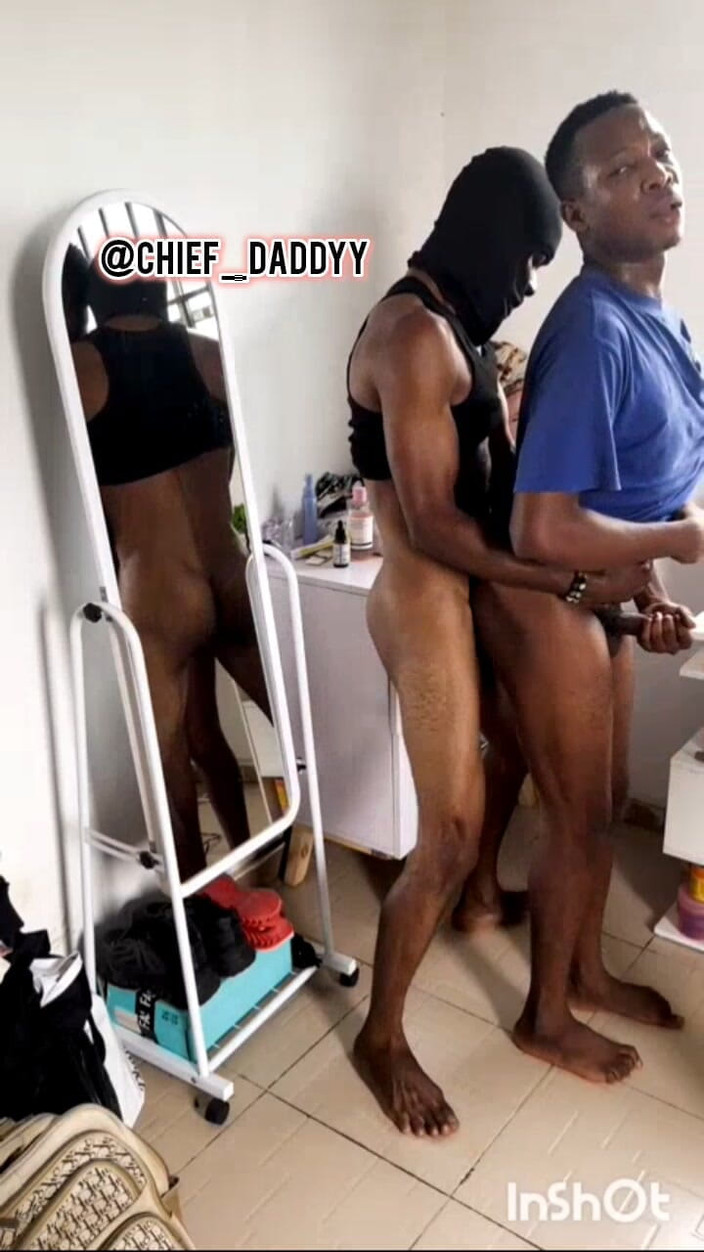 Chief_daddyy: Допочтимый Ступсон сказал, что его последняя встреча с моим 11-дюймовым членом незабываемым.