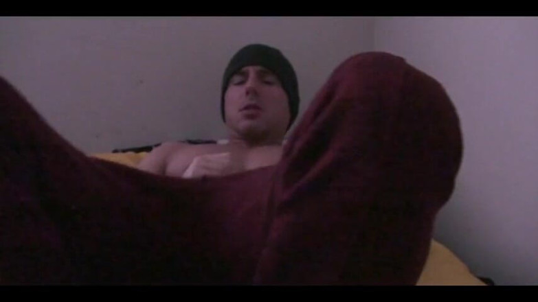 Reese Rideout: Terbangun dengan ngaceng yang kaku