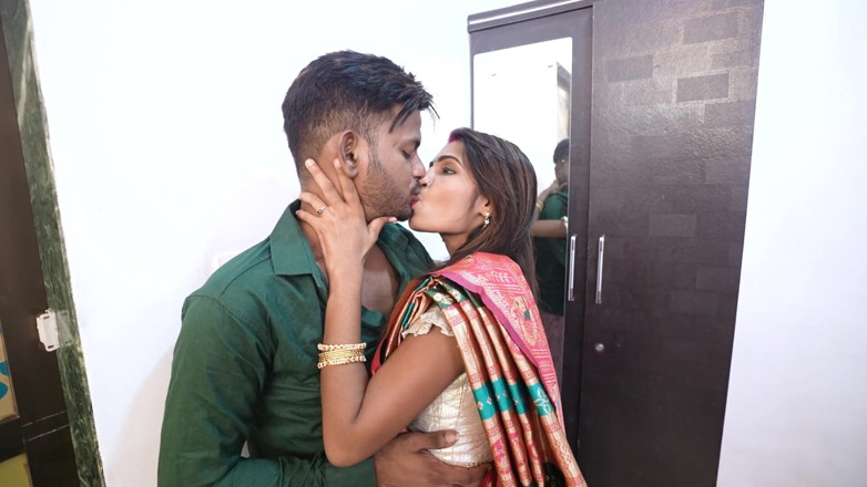 SEXYBHABHIX: India porno estrella Sanjana nuevo sexo viral con audio hindi...