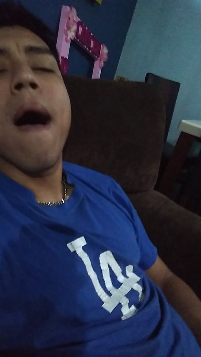 AlexAlejandro13: Sin pelo como te gustan
