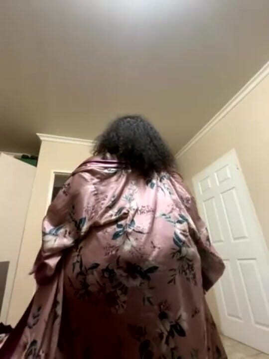 Legendary Booty Overdose: Gordas milf striptease