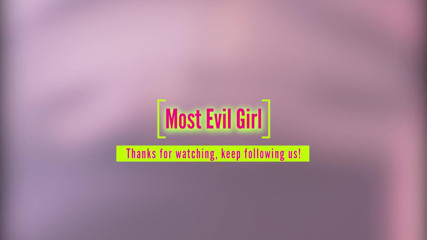 Most Evil Girl: Pisse dans une culotte en dentelle noire