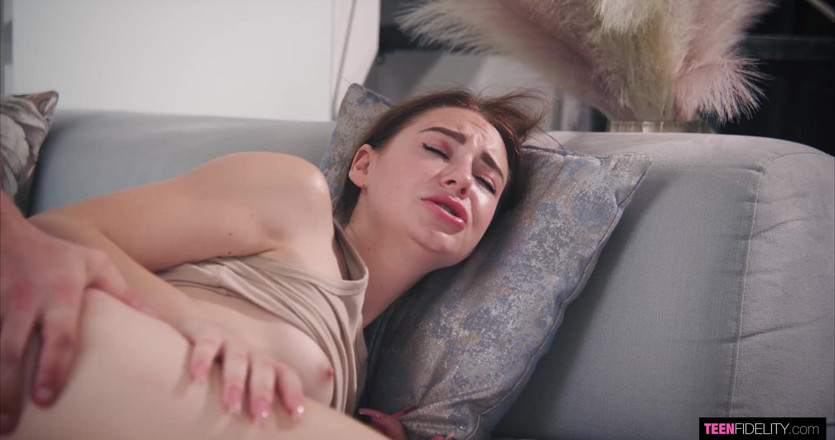 Teenfidelity: Teenfidelity ucraina emma evans sborrata dentro