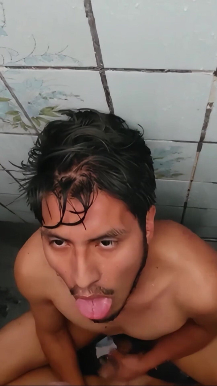 Danmel X: Ton Devoir Est D’avaler Chaque Goutte De Pisse, Gorge Profonde
