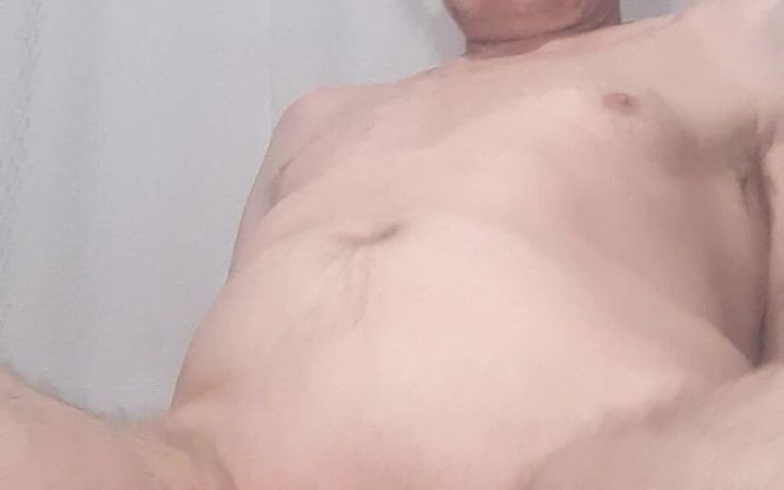 Big uncut hard cock: Ein großer, weicher Penis, aber sehr groß mit zwei sehr...