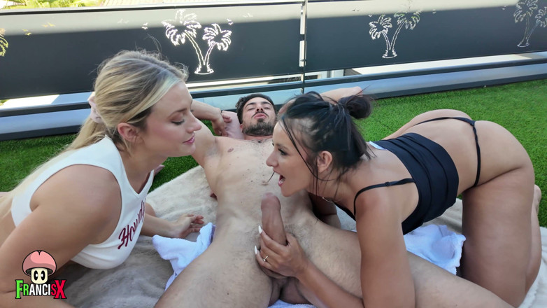Francis X official: La Mia Sorellastra Porta La Sua Migliore Amica a Casa,...