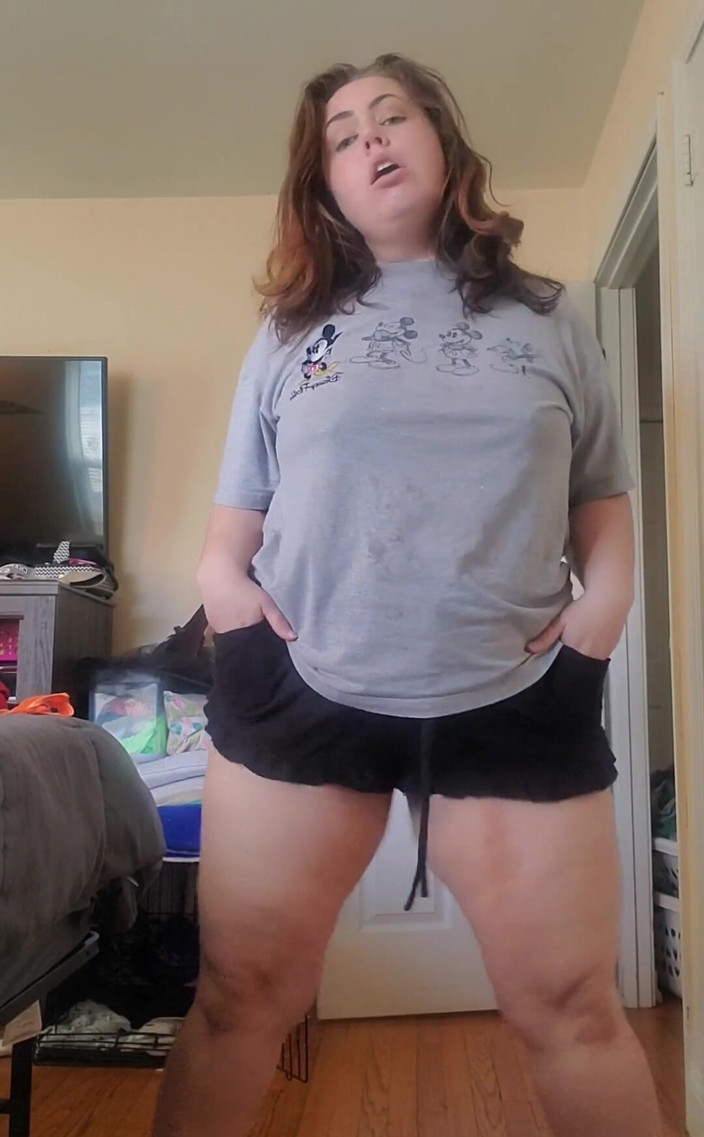 KinkyKatie: Saya Suka Menari Di Bilik Saya, Beberapa Perkara Tidak Pernah...