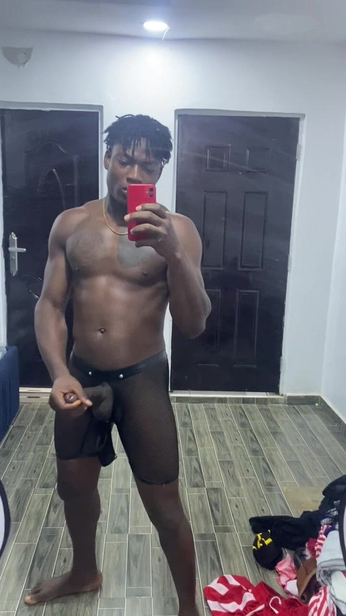 Blackthug20k: Заскучал дома