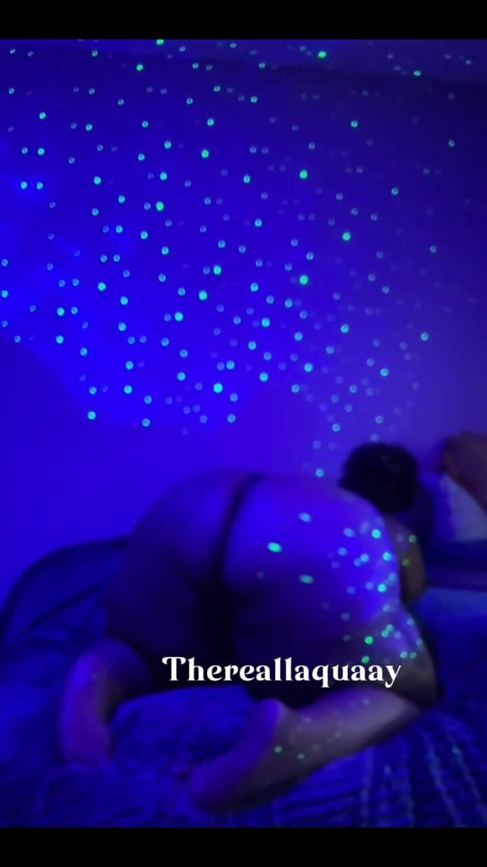 Biggdebbie solo: Biggdebbiecakez Twerking dla Ciebie