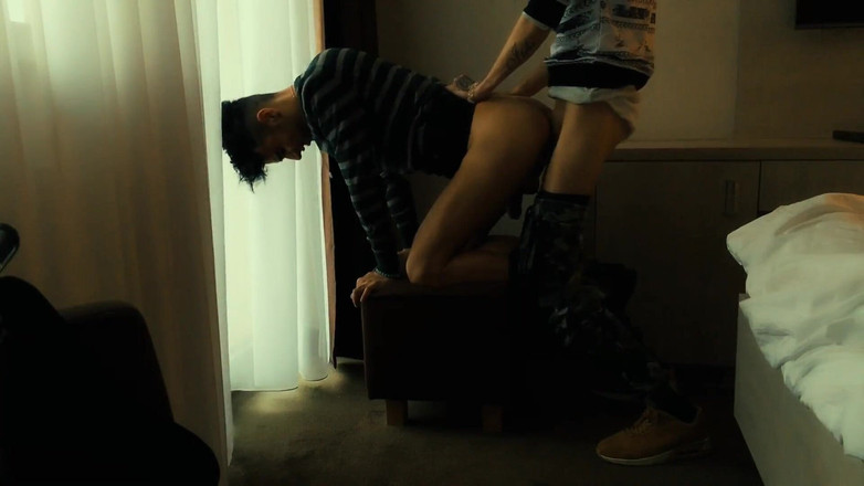 Idmir Sugary: 내 안에 사정하는 두꺼운 자지의 발정난 의붓아빠