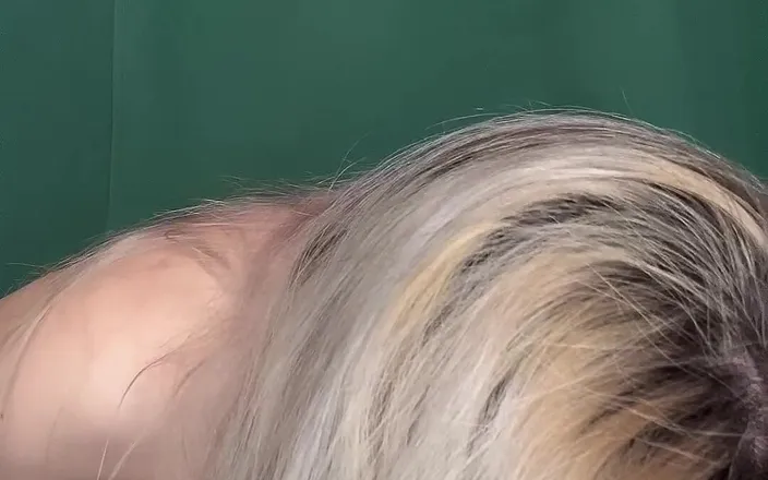 FinDom Goaldigger: Worship My Tits and Loose Yourself