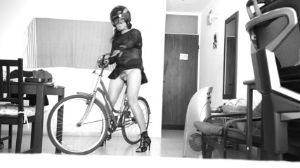 Voyager: Crossdresser Ready on Bike