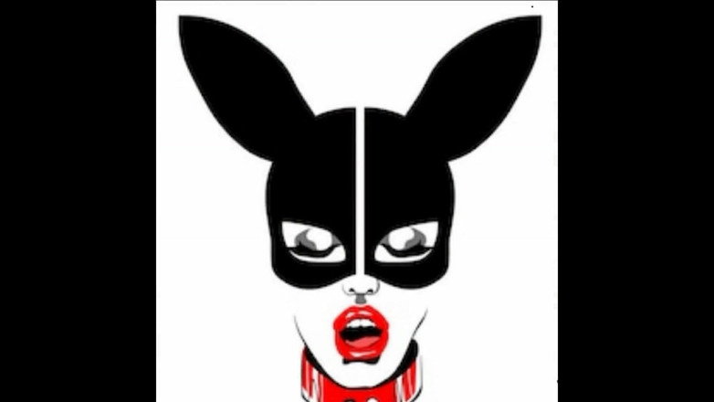 The Rabbit's Den: Жена шлюшка долбит член муженька совершенно новой игрушкой
