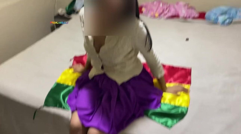 MeylinBoli: 18 anos- Bolívia Cholita perde a virgindade em casting caseiro...