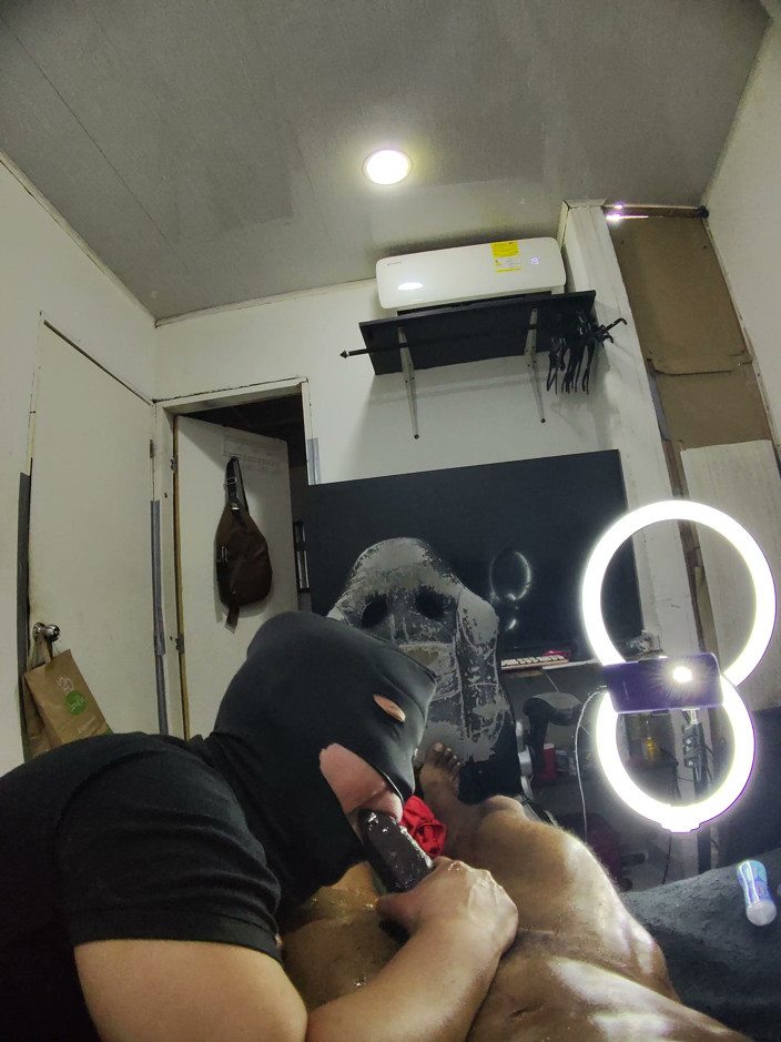 Cum-lobian dickdrainers: Throat Champ Black Mask 5