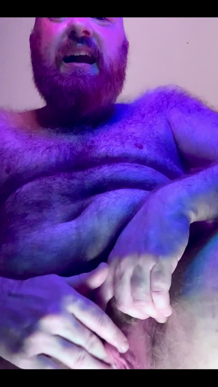 RonBeastlyFTM: Pov: trans man / ftm dudukin muka
