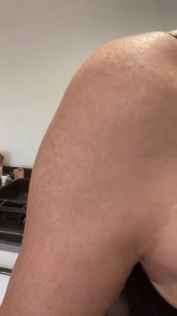 Il mio primo video porcellino dopo segreta chirurgia estetica