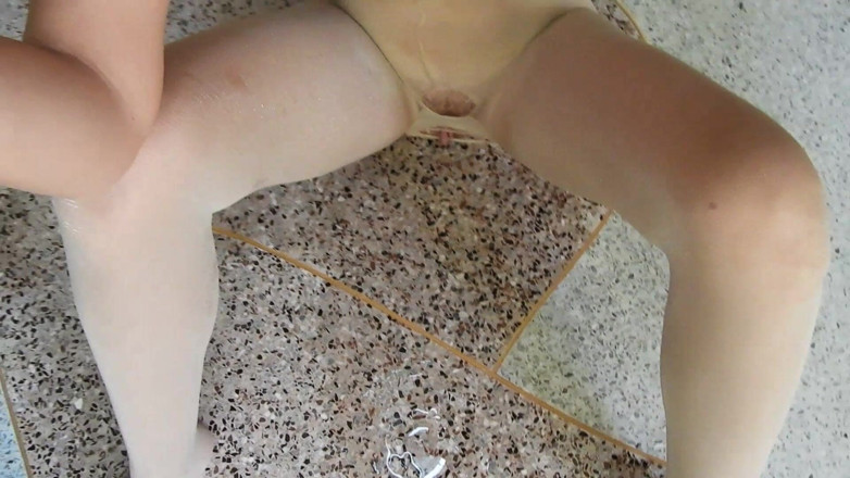 MissAnja_FH: Cum with Me!super Wet Squirts in Tights
