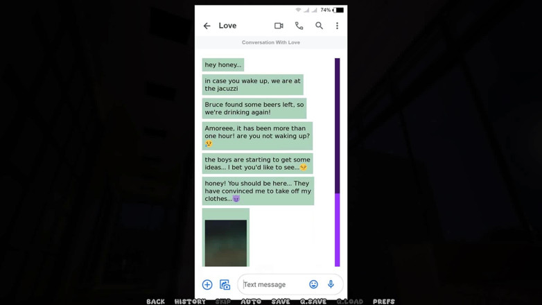 Dirty GamesXxX: Soția mea italiană sexy trimite videoclipuri și imagini porno soțului ei...