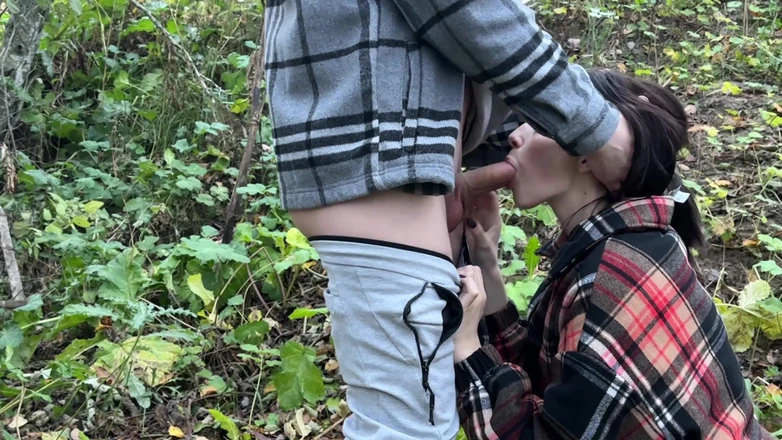 HannahKim: Kouřila přímo na ulici