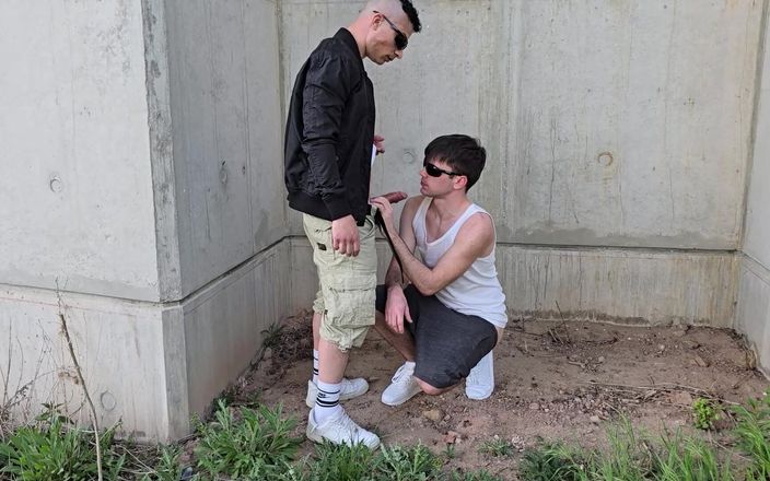 boyzxy212: Марафон траху без презерватива з моєю гей-сукою - 6 камшотів глибоко в його дупу, частина 5 - гарячий трах на відкритому повітрі під мостом на шосе