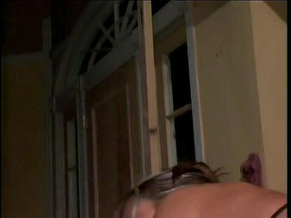 Lethal Babes: Возбужденную крошку трахают в пунаани