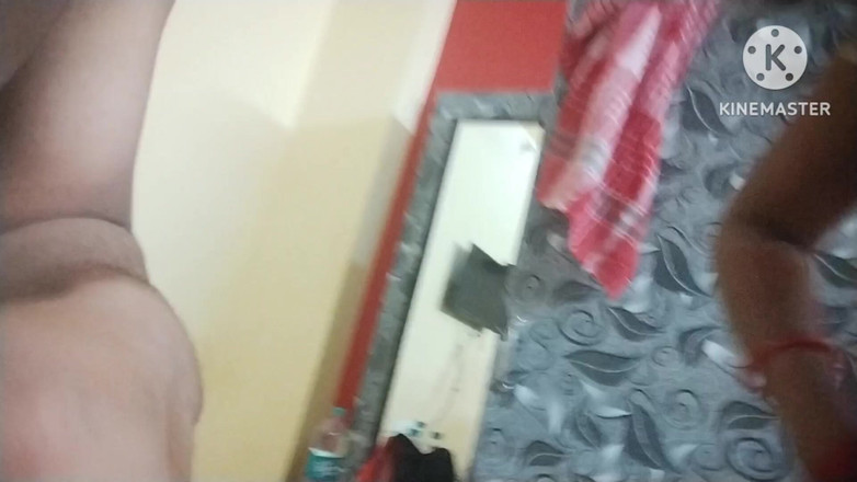 T. Sonai: Prsatá prsa velký zadek místní sex