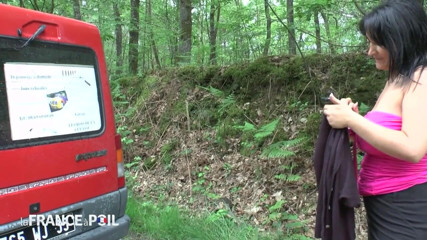 Rue Chaude: Big boos Milf anal fucked on the road by the...