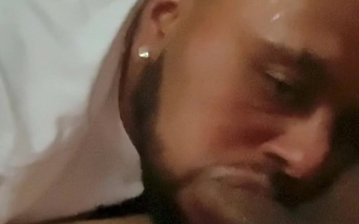 SloppyToppy: Prosty mąż przyjaciół zaprasza mnie, abym go uwielbiał
