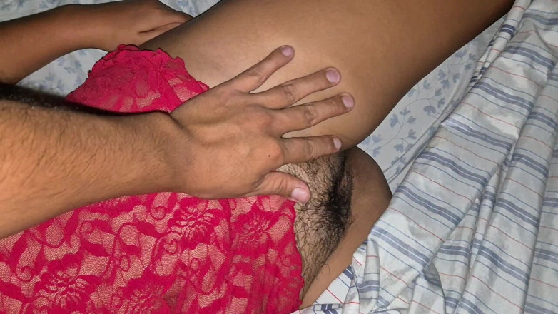 RealAmateuur: 상사가 당신을 원하고 내가 완전히 떨어질 때 얼마나 맛있는. 나는 그녀의 큰 페니를 사랑, 그것은 내 입을 다치게하지만 매우 풍부한 T