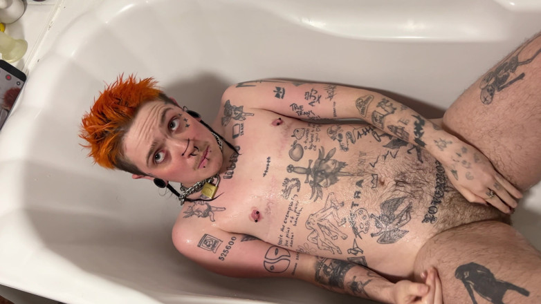 punkgoblin: Piss-bestrafung &amp; menschlicher aschenbecher