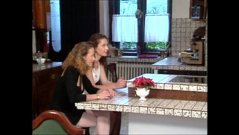 The Power of Love: Nicolette Pompa Il Suo Latte