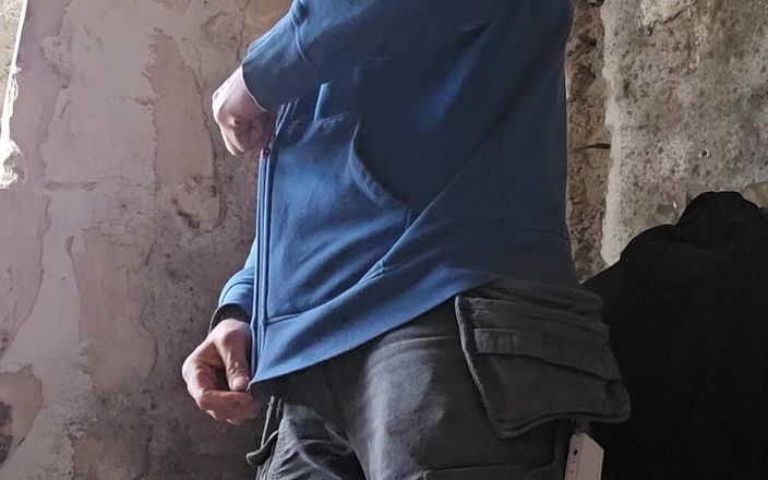 Chris_snoopy_91: Kalıcı biseksüel adam onunla ve çalışırken mastürbasyon yapıyor bölüm 4