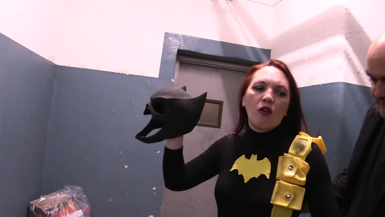 Evangelines Fetish: Batgirl manipulée