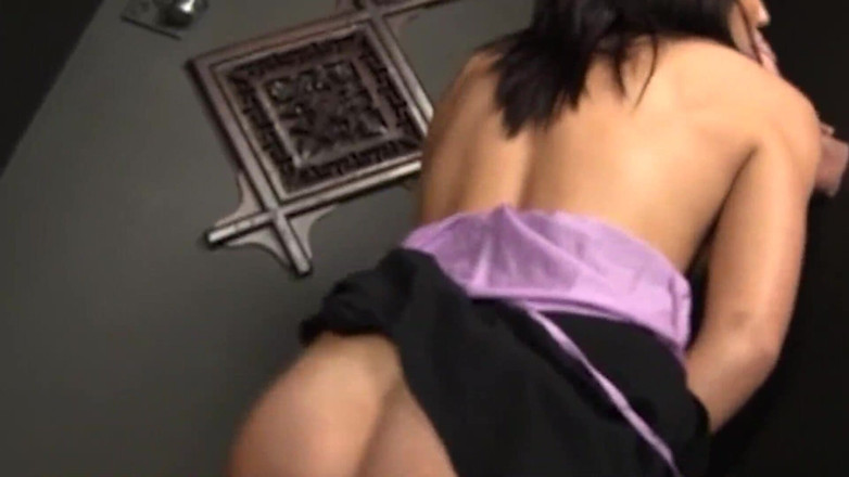 Get Your Fix: Awek panas menghisap zakar lubang gemilang