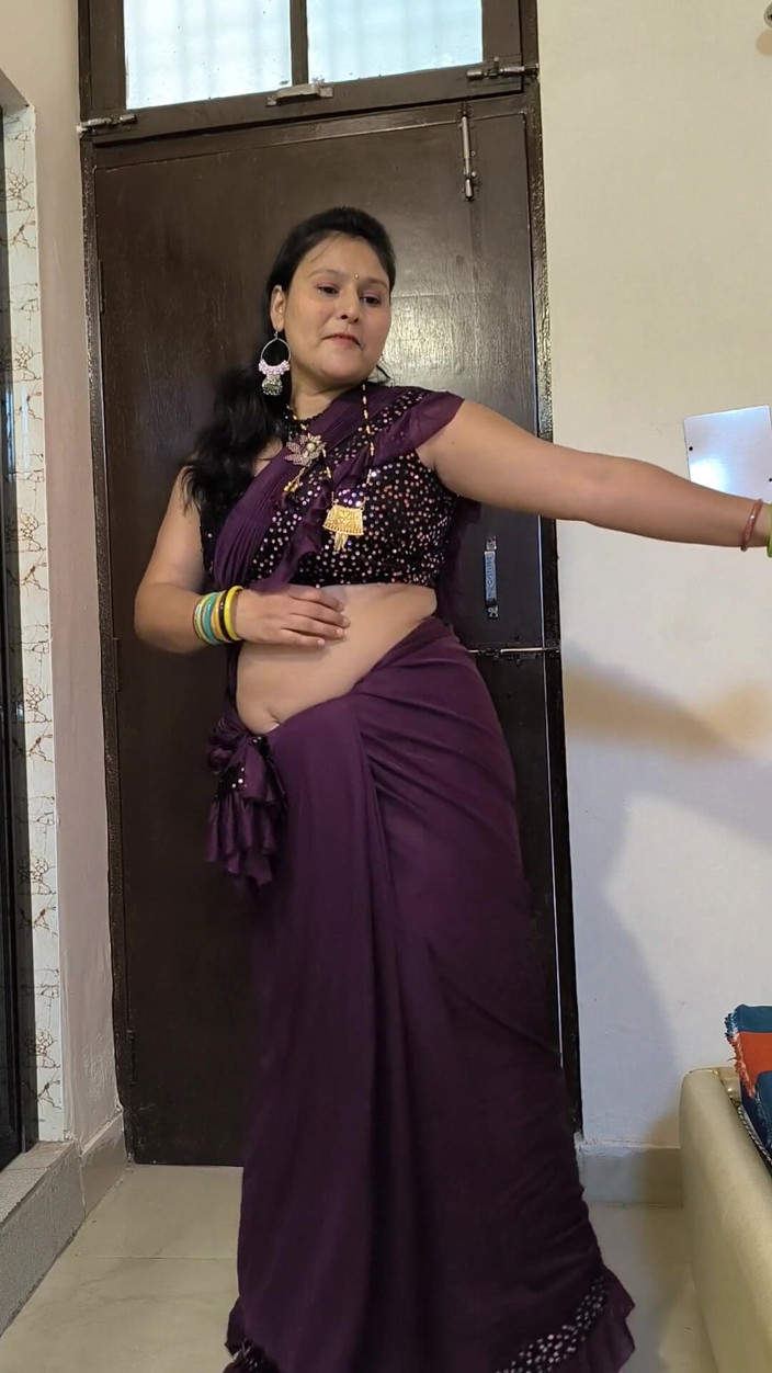 Puja555: Desi puja bhabhi khỏa thân khiêu vũ