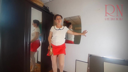 Regina Noir: Regina Noir, Mirror, lipstick, makeup, stockings, heels, masturbation. Full