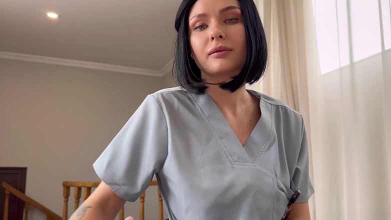 Alexa Poshspicy: A Physiotherapist Helps a Football Player Relieve Tension