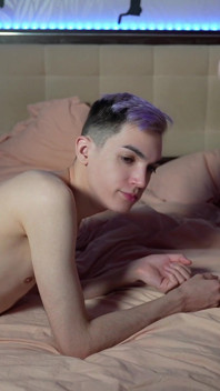 Matty und Aiden blowjobs vor der webcam