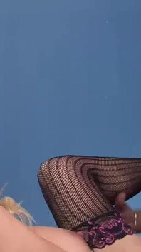 Wanita pirang panas bersemangat untuk kontol besar # lima - video terpanas