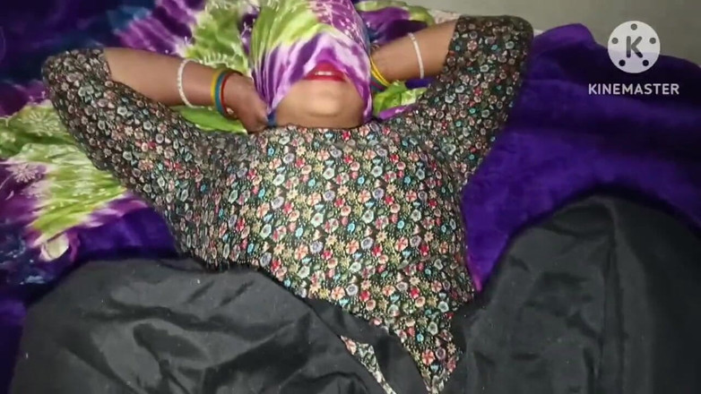 Kavita69: प्रेमिका अपने दोस्त के वीडियो के सामने हार्डकोर चुदाई कर रही है। हार्डकोर चूसना चाटना वीडियो क्लोज शॉट