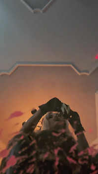 Sheela Sinner, De Reuzes Die De Banaan POV Verplettert