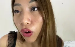 Oh small dick u so fucking useless, cant satisfy my g spot
